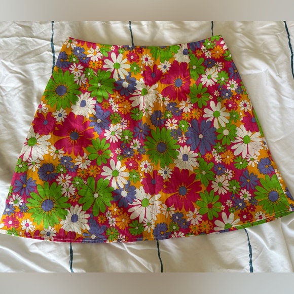 Peppermayo Dresses & Skirts - Peppermayo 70s Floral Brady Mini Skirt